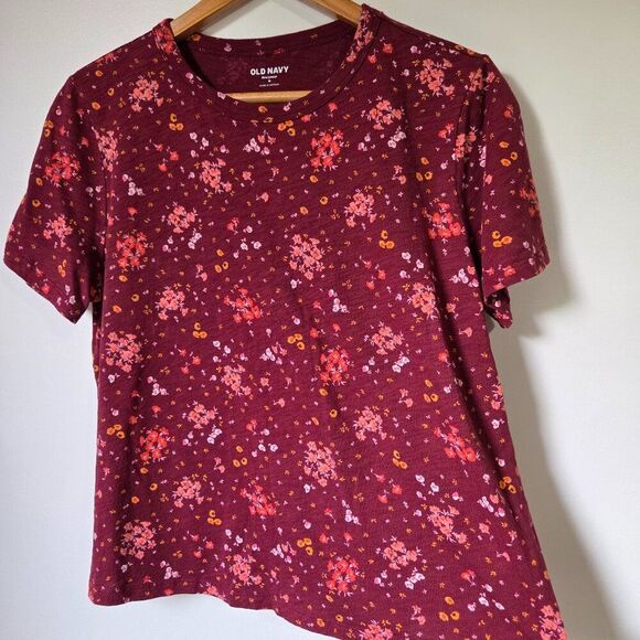 EUC OLD NAVY RED FLORAL COTTON TEE SIZE M - Picture 2 of 13